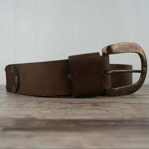 Salvatori brown leather belt w/brass tone buckle L